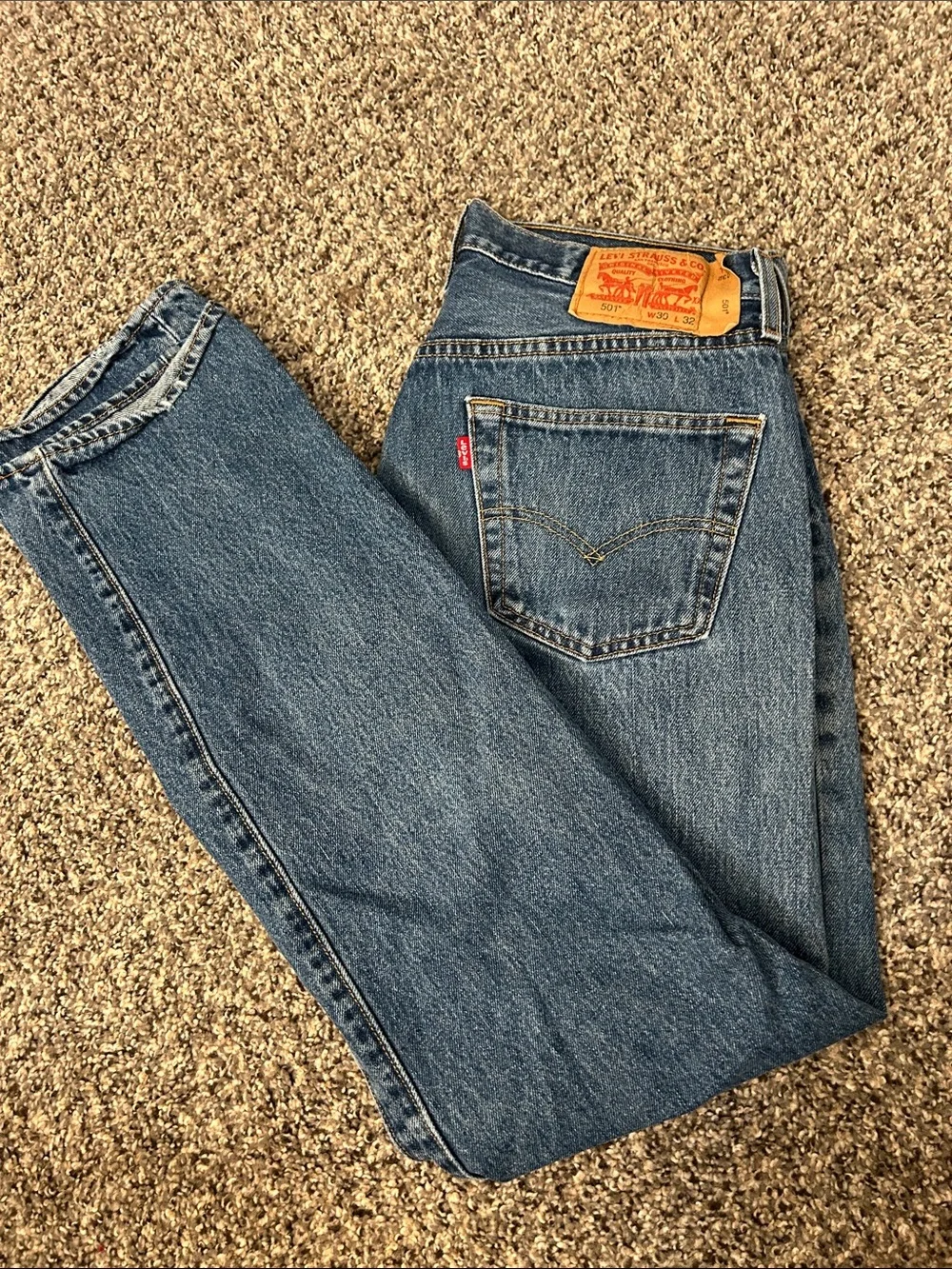 Levi Original 501 Men’s Blue Straight-Leg Jeans - Picture 3 of 3